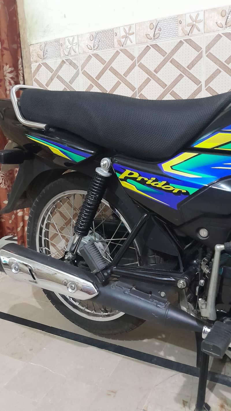 Rare Bike 1546 km Driven 2