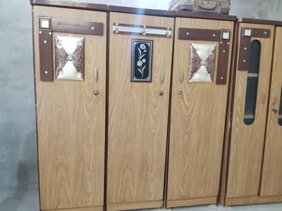 3 PC Wooden Almari Set +3 Door Divider |Good Condition