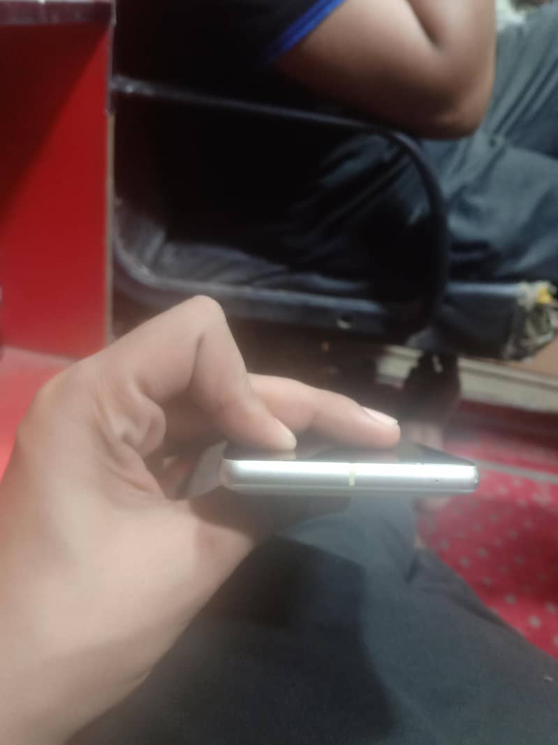 Google Pixel 7 5