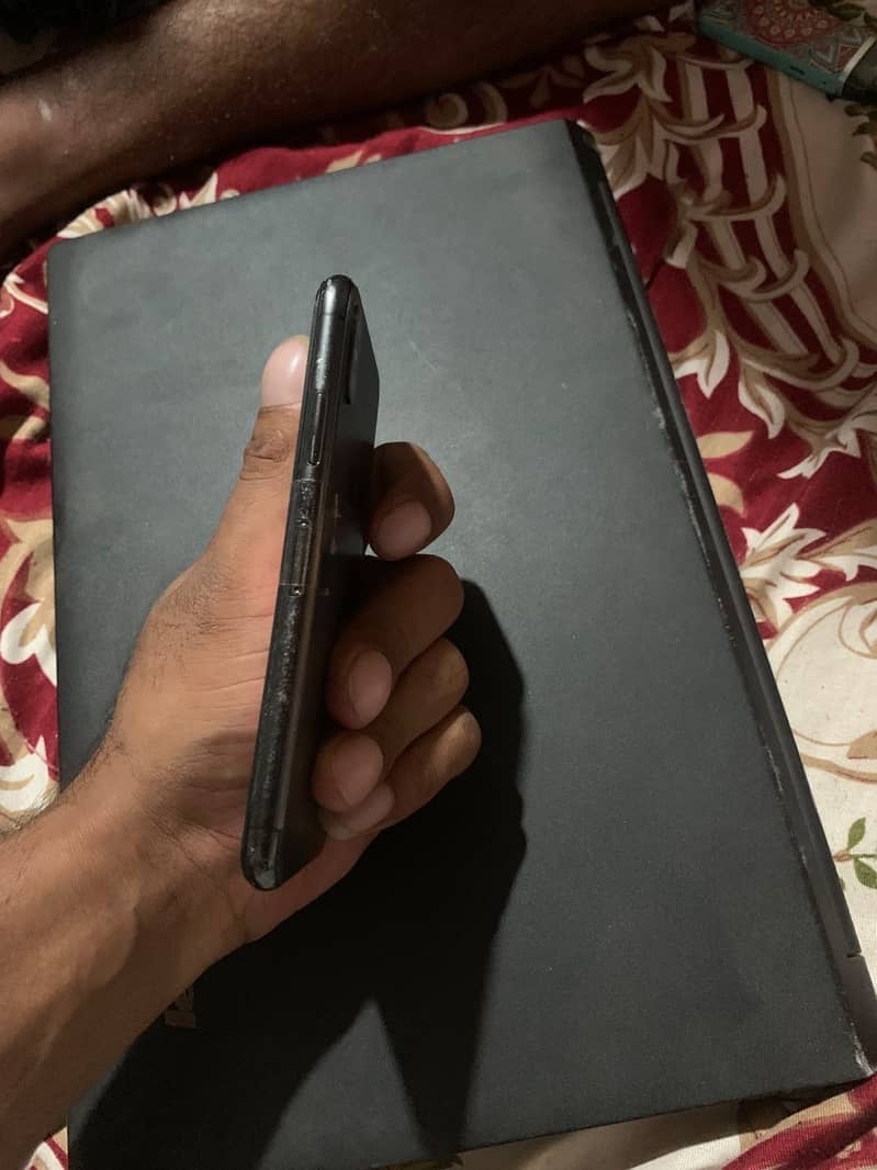Apple iPhone X 2