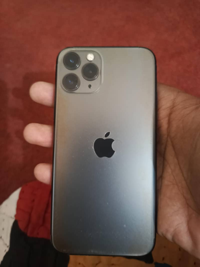 Apple iPhone 11 Pro 2