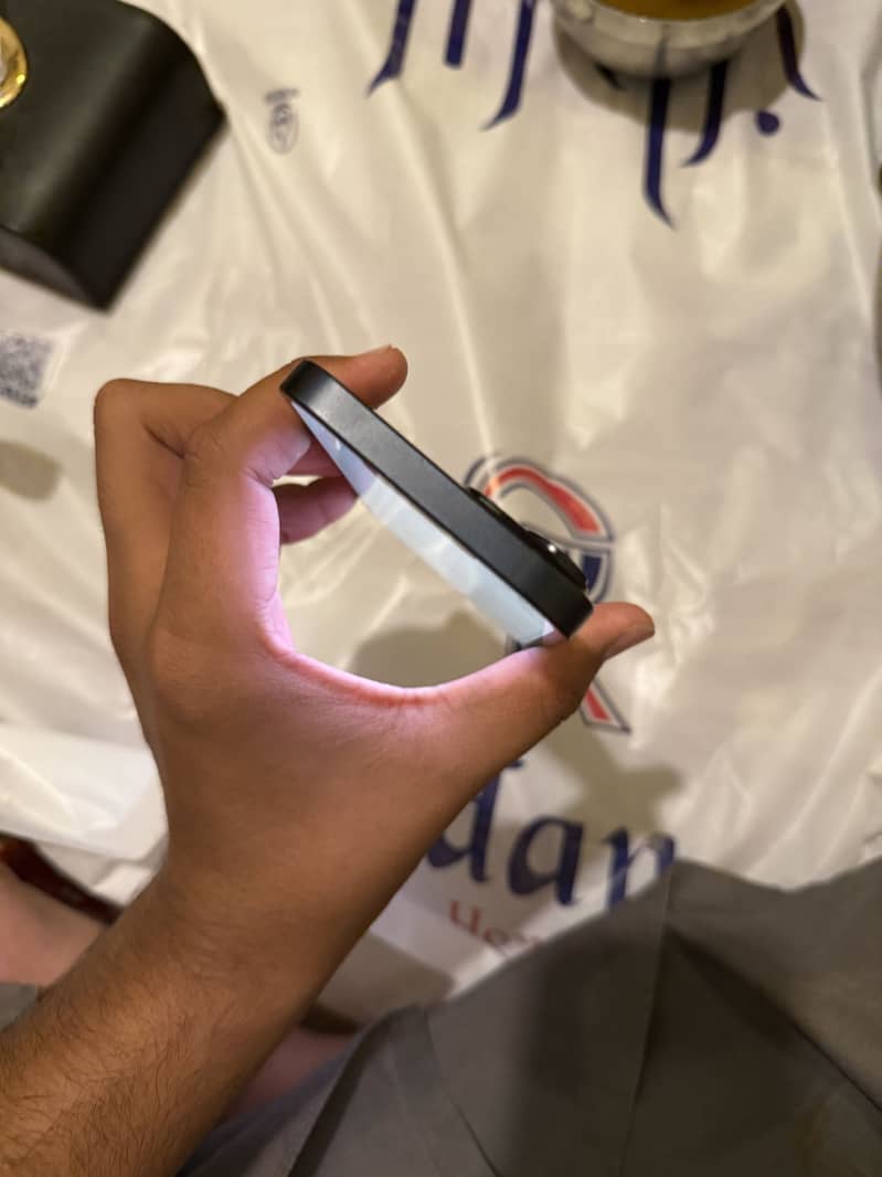 Apple iPhone 14 5