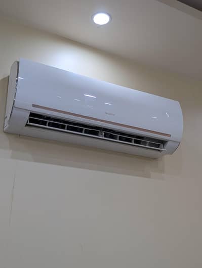 Gree 1 Ton Split AC Inverter