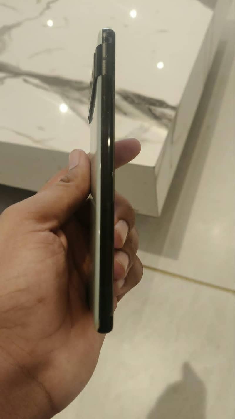 Google Pixel 6a 1