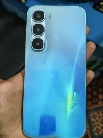 Infinix hot 60 pro 8/128 6 mounth warranty  Whatsapp 03078889526