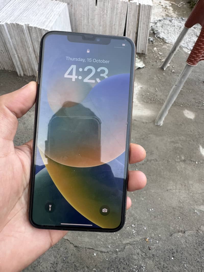 Apple iPhone 11 Pro Max 64 gb 2