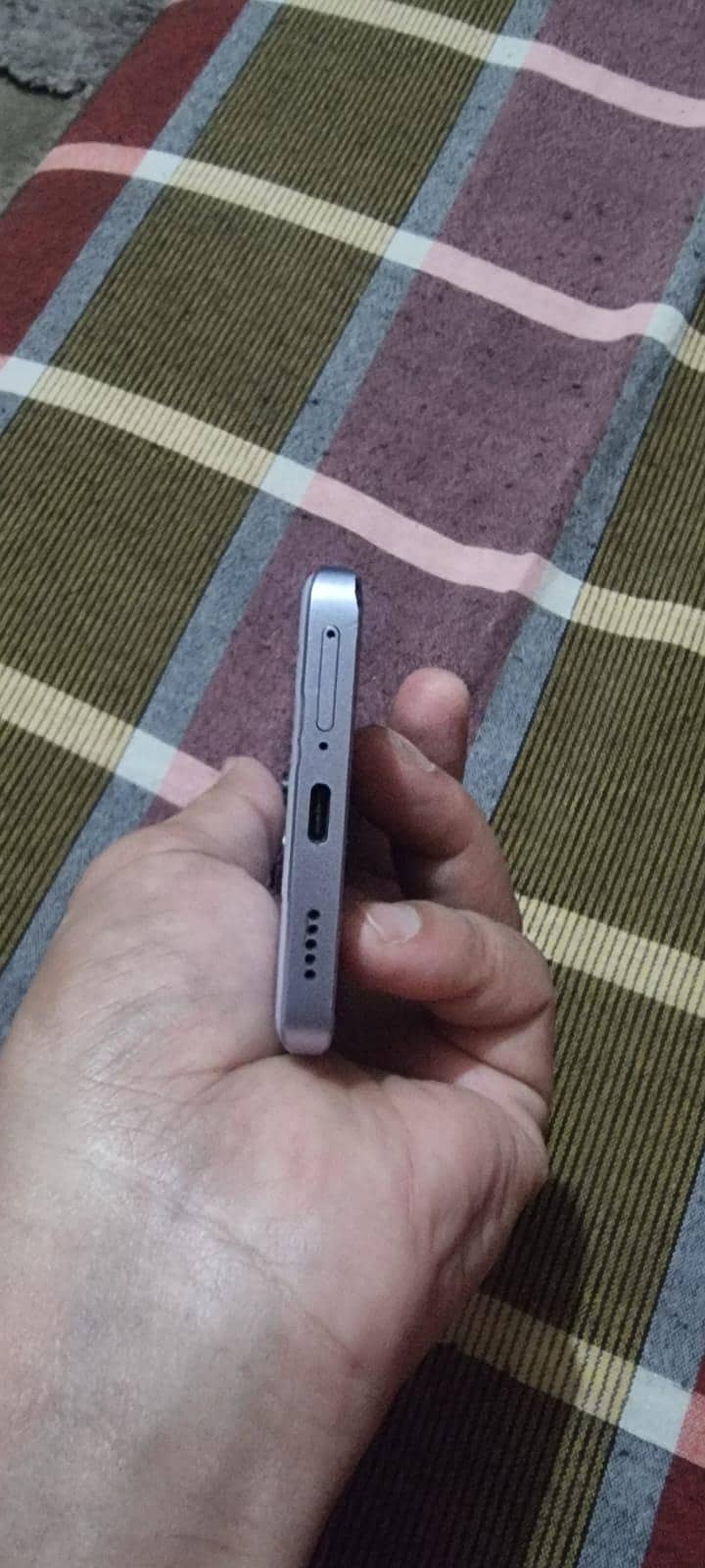 Xiaomi Redmi Note 13 Pro plus 4