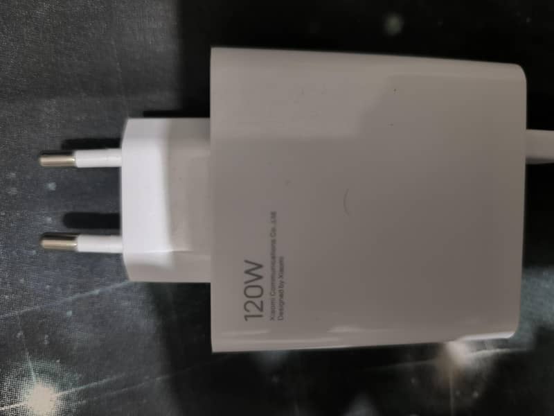 Xiaomi Redmi Note 13 Pro plus 10