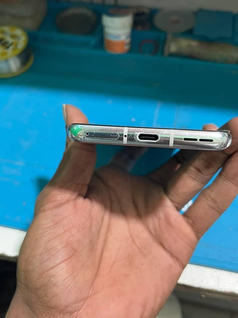 One Plus 9 Pro 3
