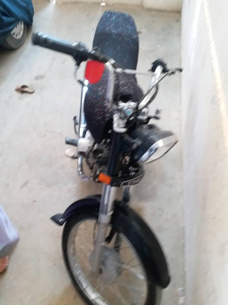 Unique 2016 model 1