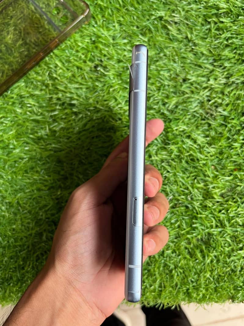 Google Pixel 7a 4