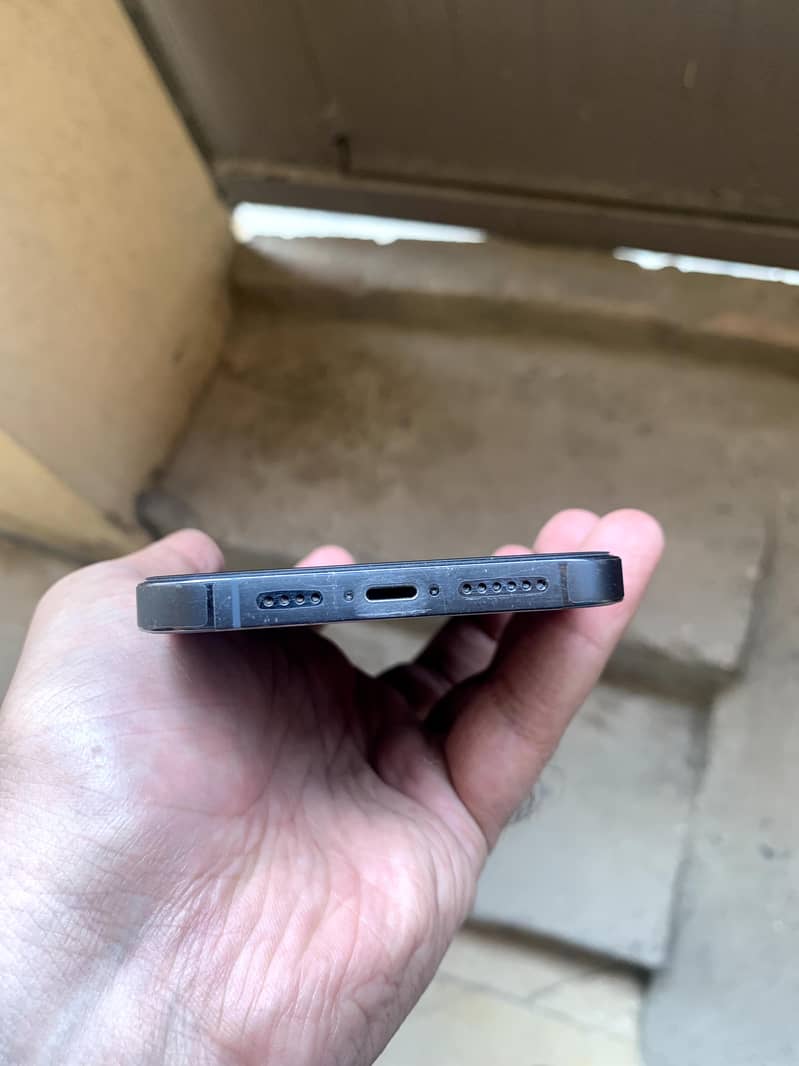 Apple iPhone 13 Pro Max 7