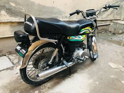 Honda 70cc 2023 urgent sale