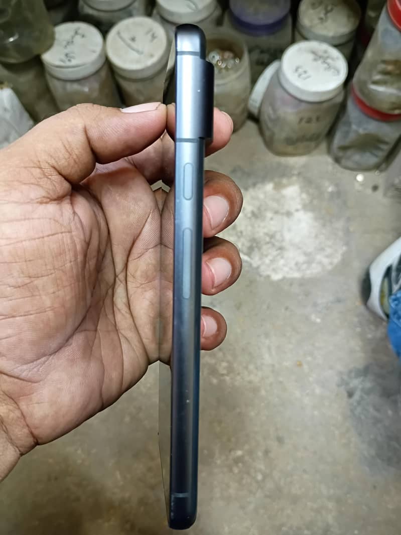 Google Pixel 8 3