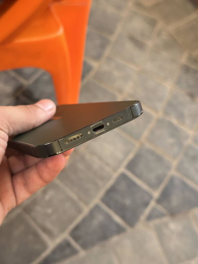 Apple iPhone 13 Pro 5