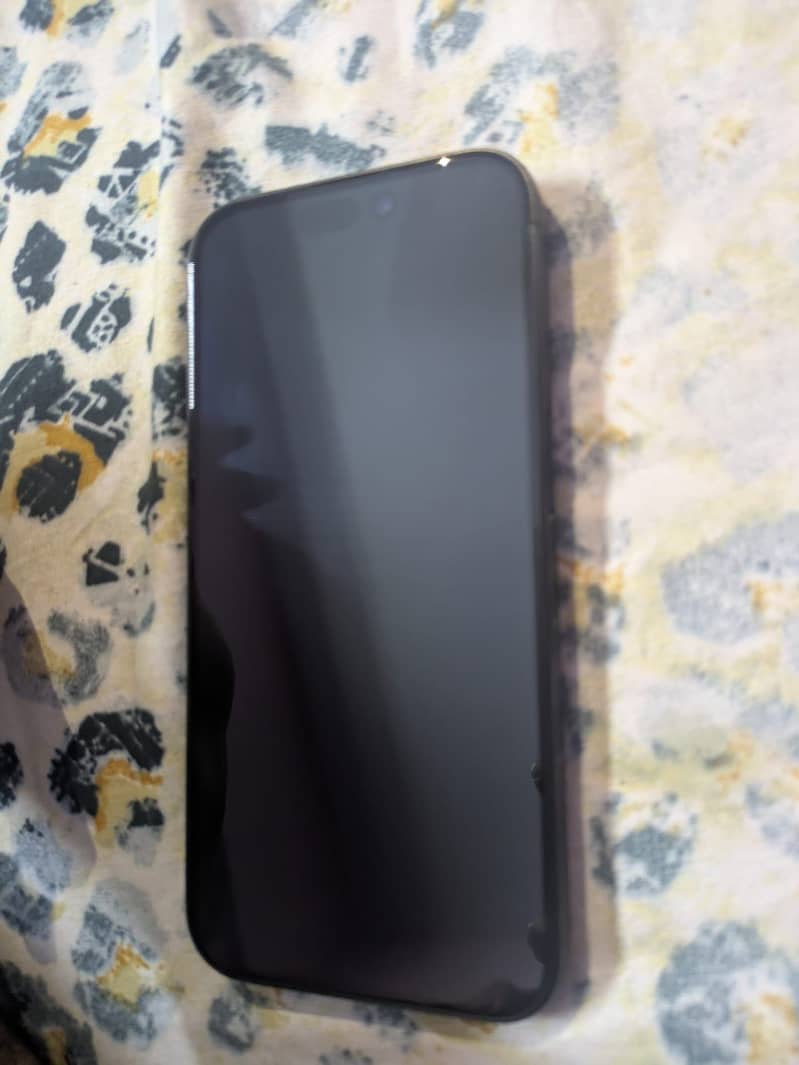 Apple iPhone 15 Pro 6