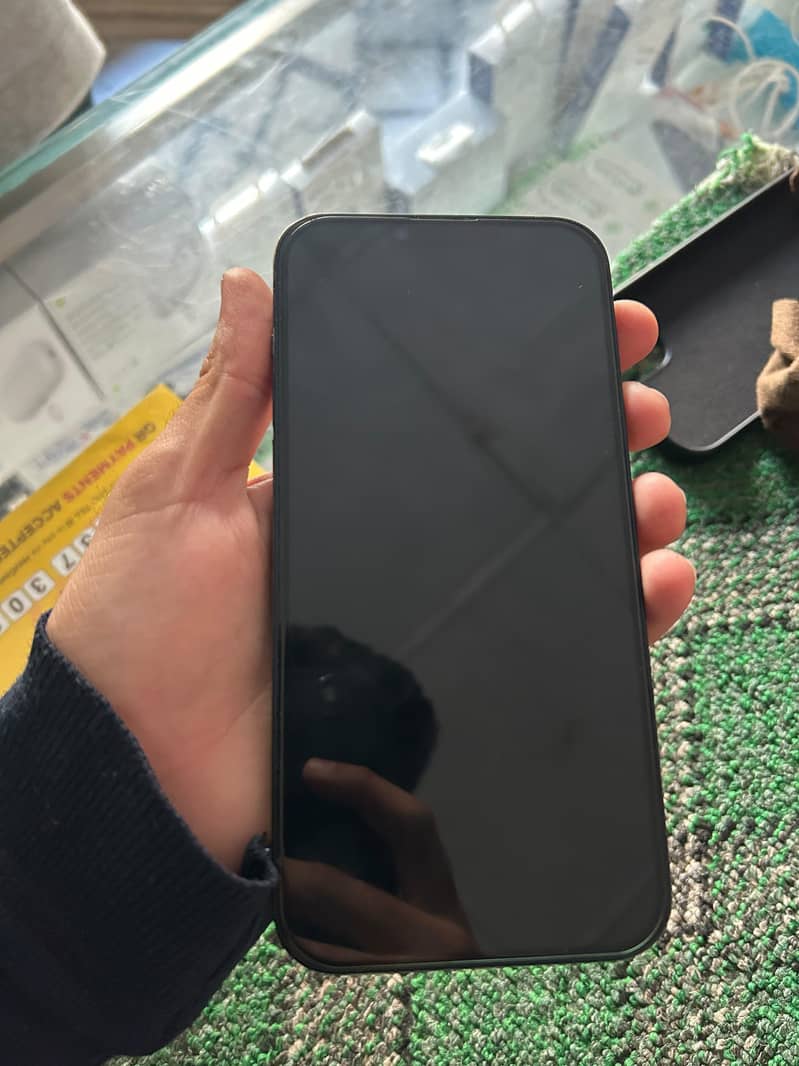 Apple iPhone 14 plus 0