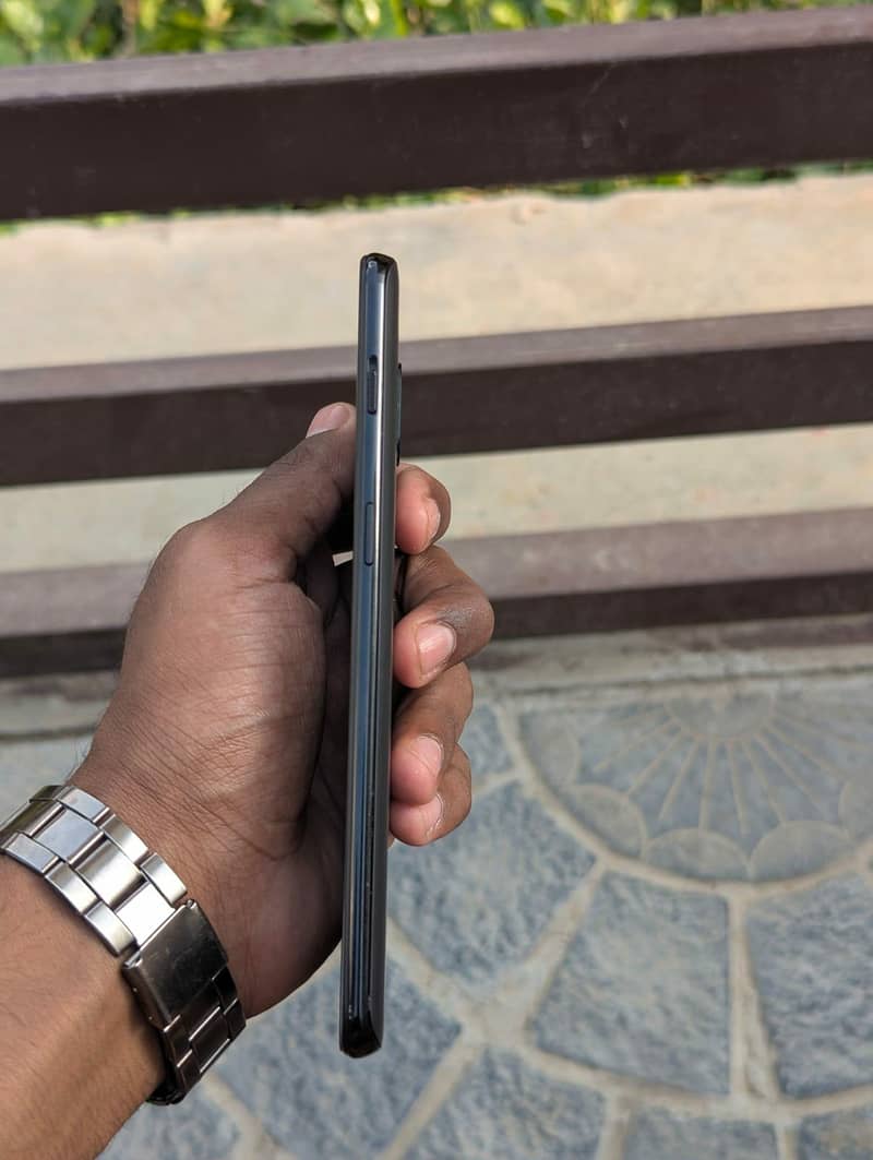 One Plus 6T urgent sell 4