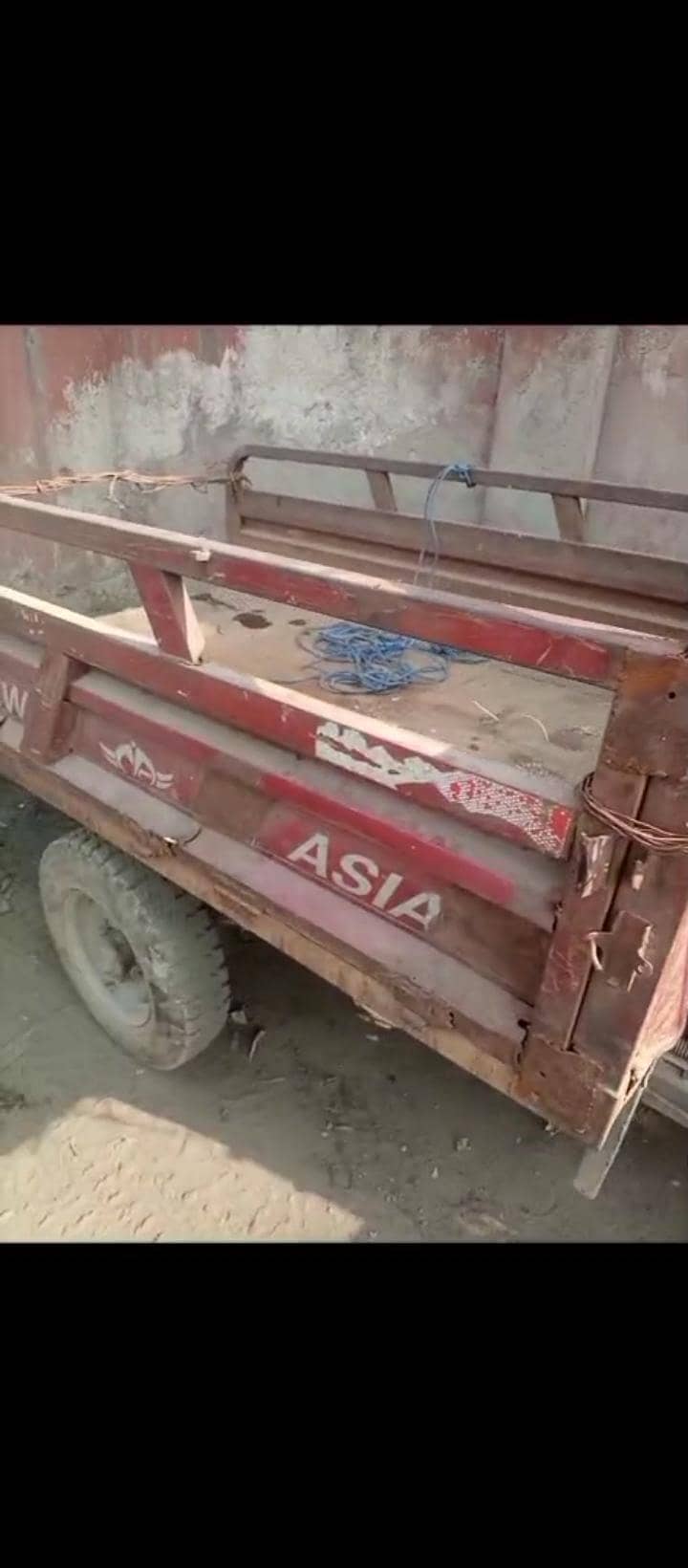 loader Ricksha 4