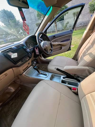 Honda Civic VTi 2025