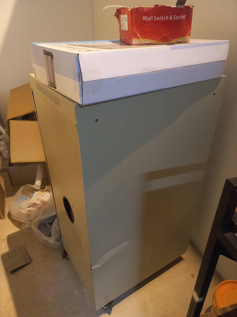 server rack 2