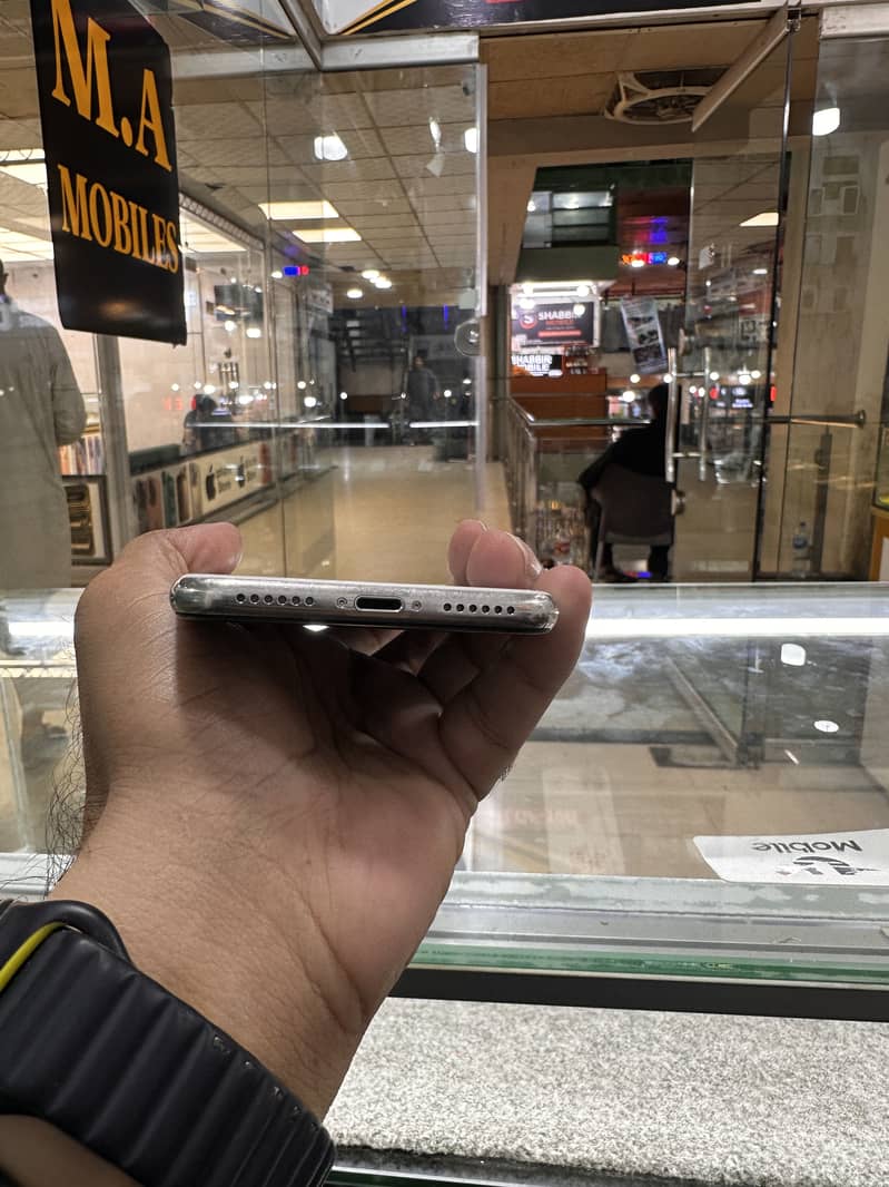 iPhone x pta 256 2