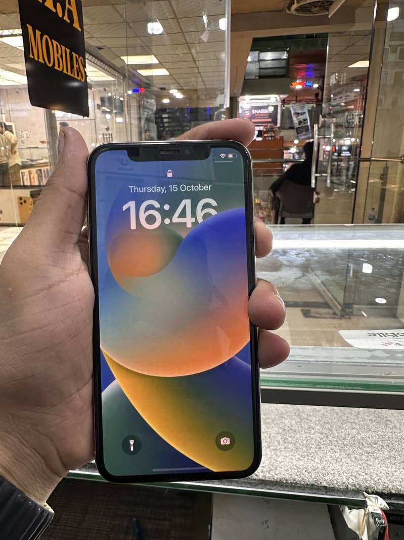 iPhone x pta 256 6
