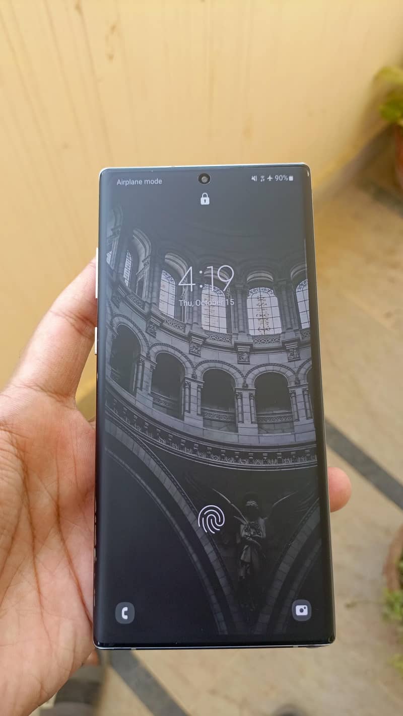 Samsung Mobile Note 10 Plus 4