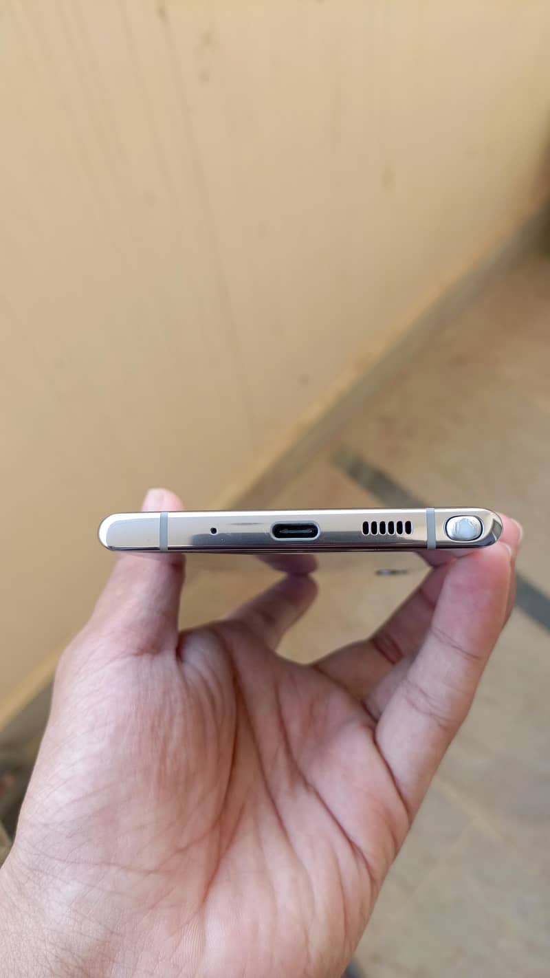 Samsung Mobile Note 10 Plus 5