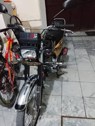 cg 125 self start gold edittion honda for sale