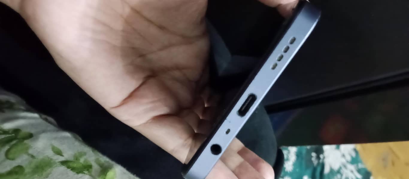 Realme Note 60 2