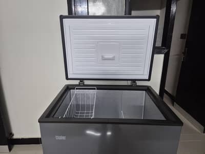 Haier Deep/Chest Freezer (HDF-285IG)