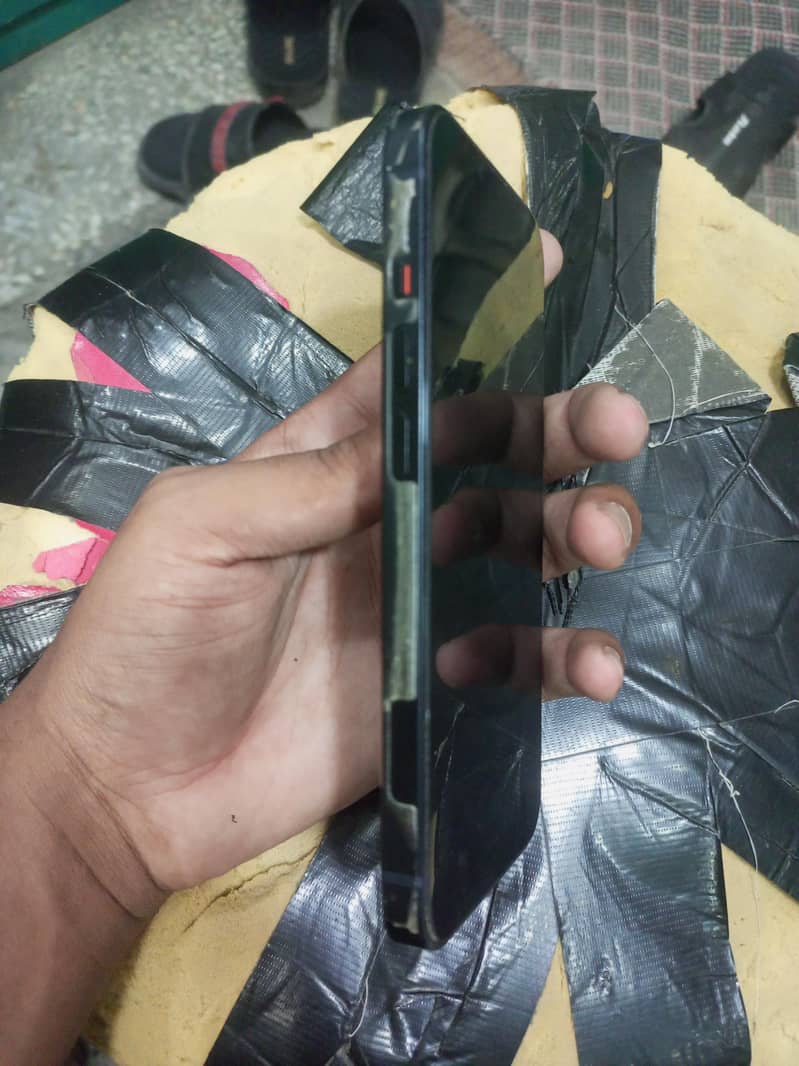 Apple iPhone 14 2