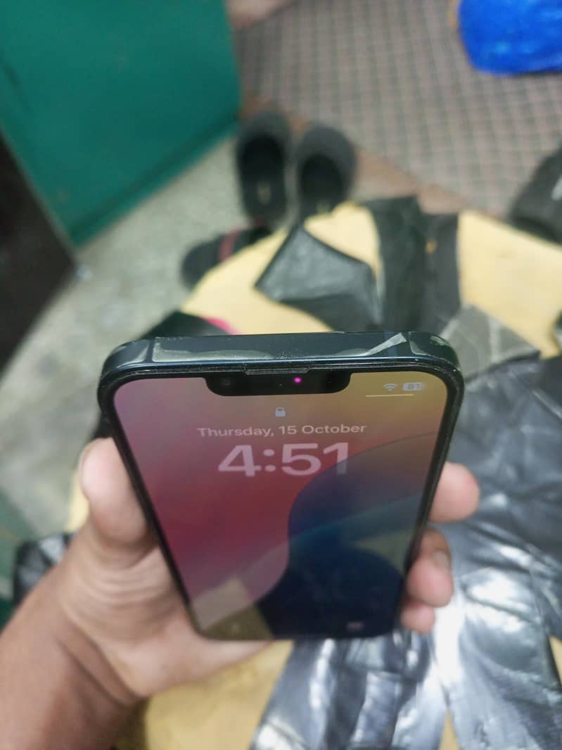 Apple iPhone 14 4