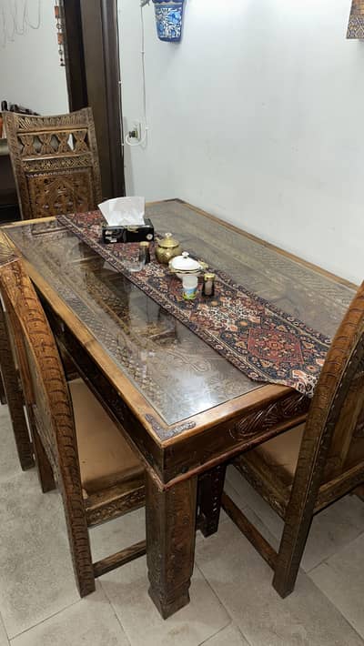 Turkish Dining Table with 4 chair