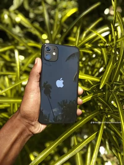 Apple iPhone 11