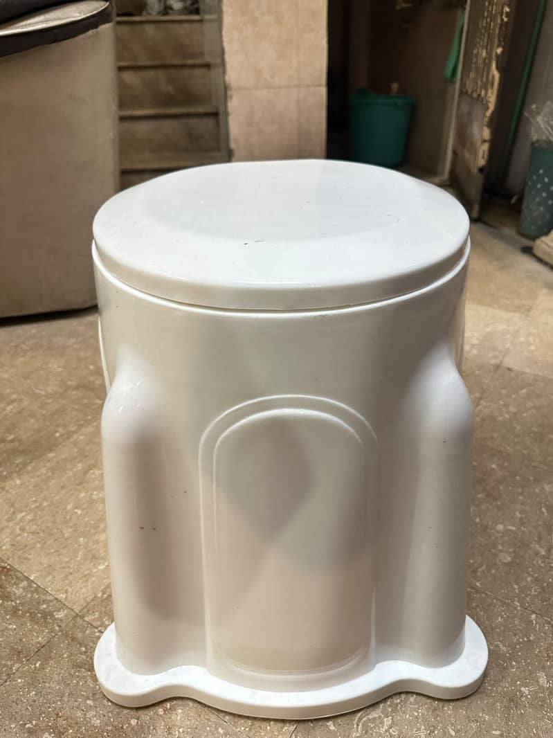 Plastic Commode Seat 1