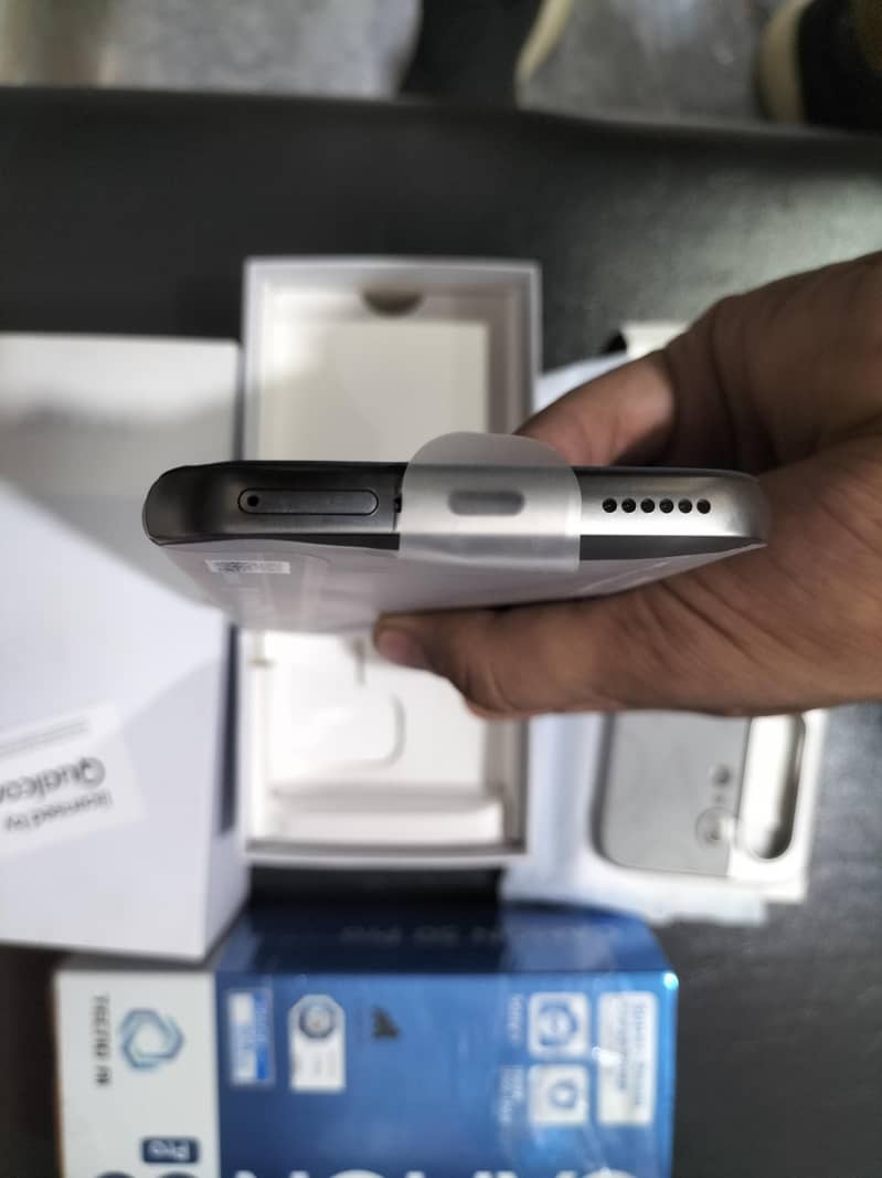 Camon 50pro (8/256) 1