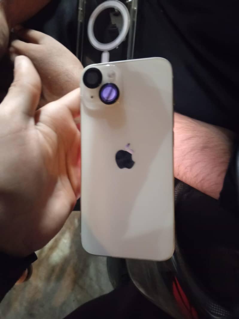 Apple iPhone 14 0