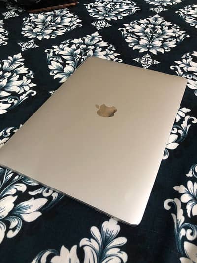 MacBook Pro 2016 13 inch Retina display