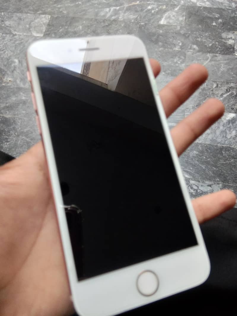 Apple iPhone 8 7