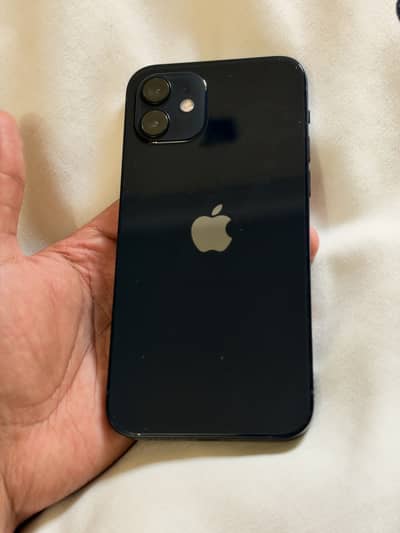 Apple iPhone 12