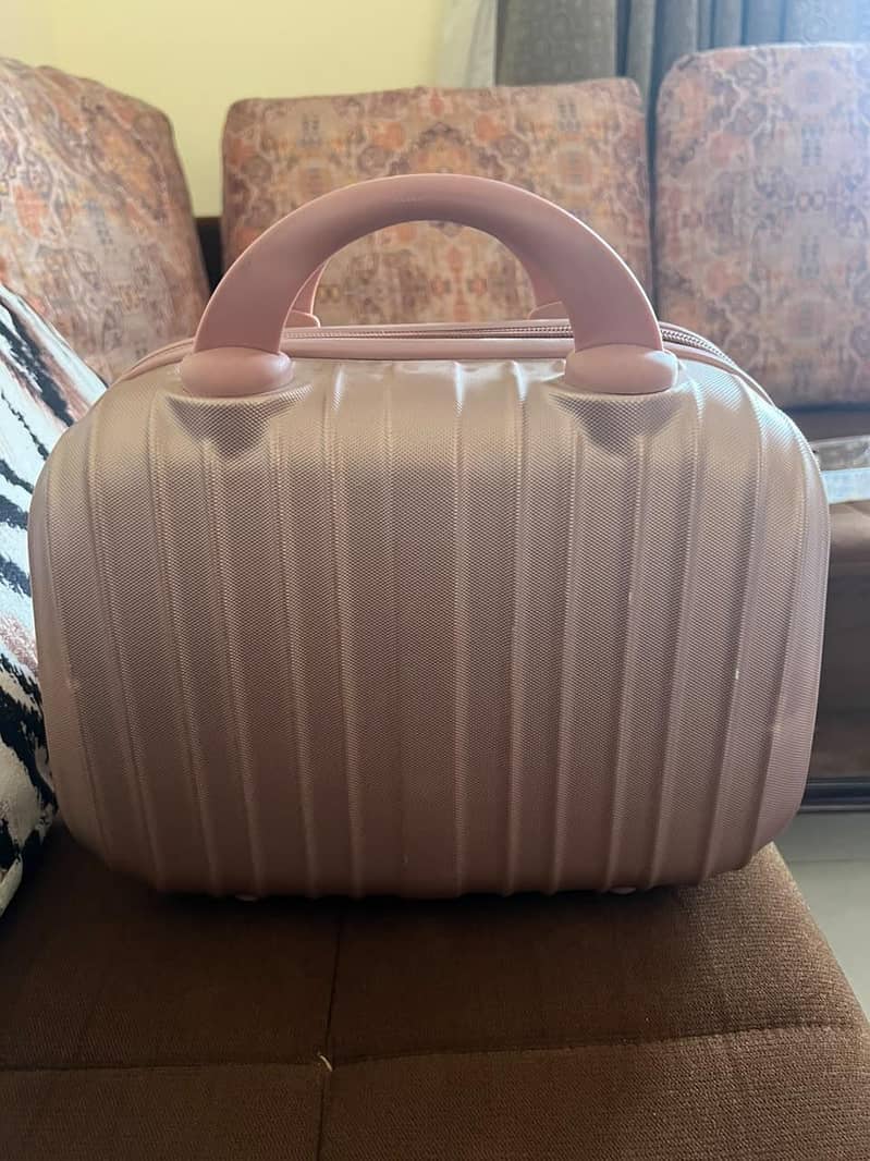 make up bag 0