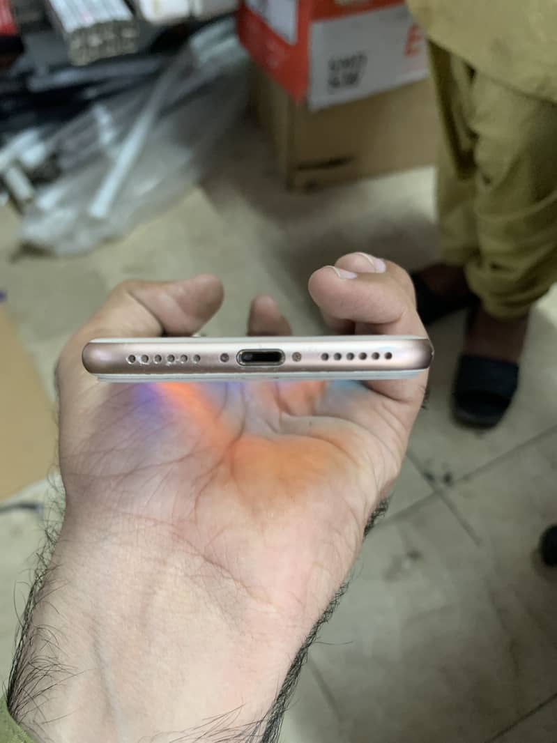 Apple iPhone 8 2