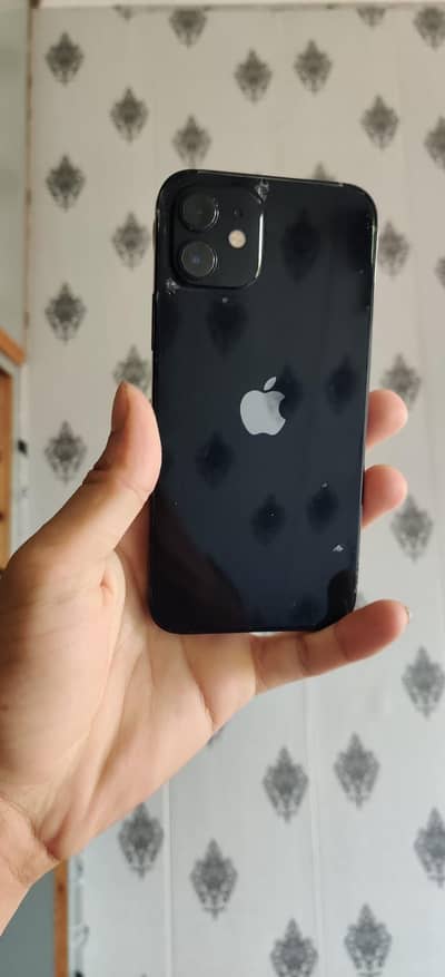 Apple iPhone 12