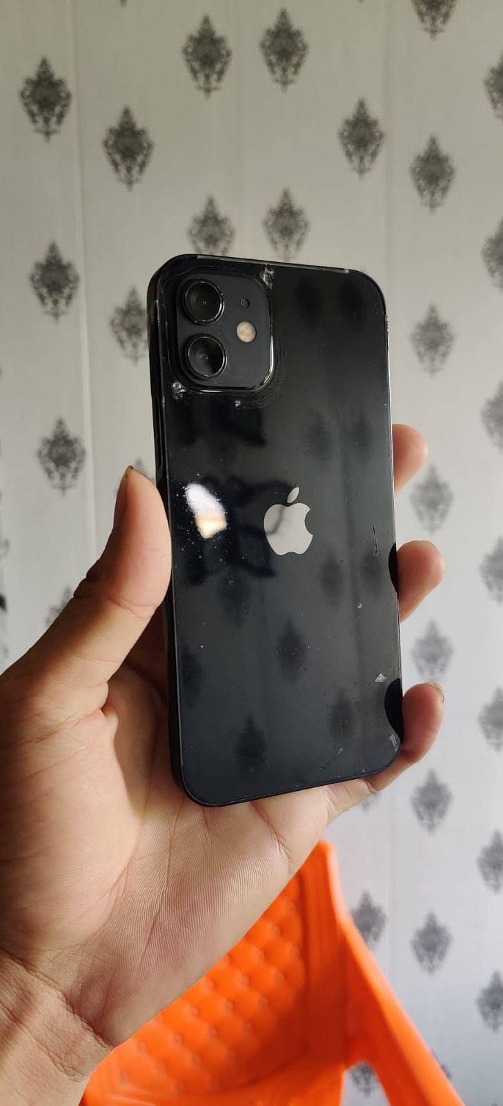 Apple iPhone 12 1