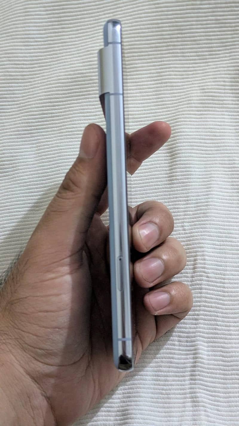 Google Pixel 8 Pro 3