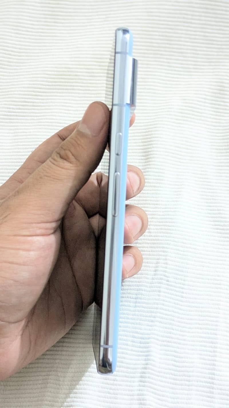 Google Pixel 8 Pro 4