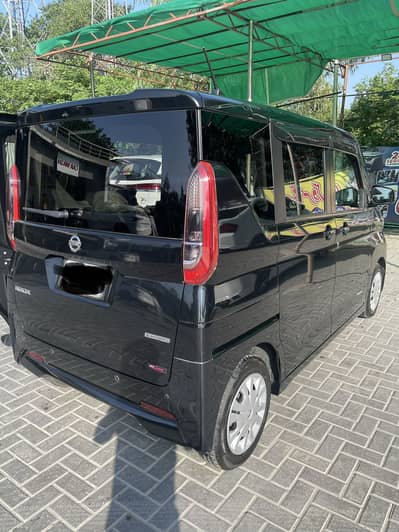 Nissan Roox 2022