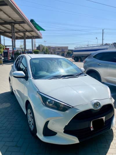 Toyota Yaris X Model 2023 Almost Total Genuine